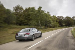 Mercedes-Benz E300 de 4Matic Avantgarde Line 2020 года  (WW)